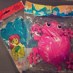 Body scrubber glove and bath holder frog